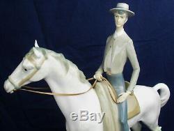 Lladro man on horseback CAMPERO model 1061 issued 1969-1975