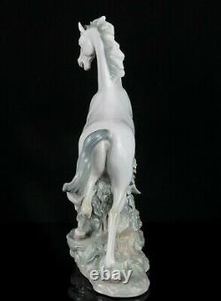 Lladro -white Horse- Large Vicente Martinez Figure Model 4781 Pony Stallion