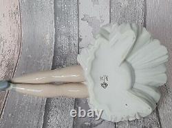 Lovely Large Lladro Nao Figure Pert Ballerina #01208