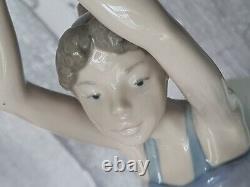 Lovely Large Lladro Nao Figure Pert Ballerina #01208