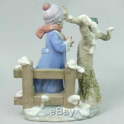 Lovely Lladro Fine Porcelain Figurine Winter Frost 5287