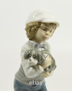 Lovely Lladro Nao Figure Best Buddies Boy With Puppy 1135