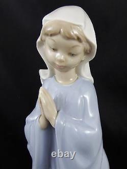 Lovely Lladro Nao Figure Girl Praying 0298