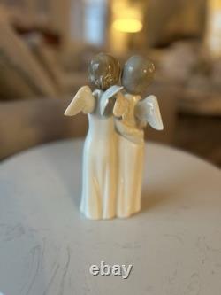 Mint Condition NAO by Lladro 8 Angels Choir Figurine Angels Singing