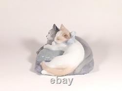 NAO BY LLADRO #1578 SNUGGLE CATS Cat Figure Pillows Cusions Spain 2006