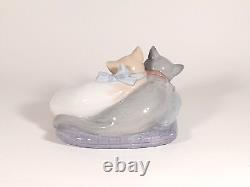 NAO BY LLADRO #1578 SNUGGLE CATS Cat Figure Pillows Cusions Spain 2006