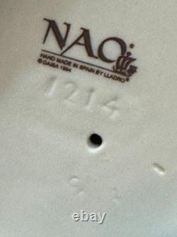 NAO BY LLADRO BUNDLE OF LOVE #1214 (mint condition)