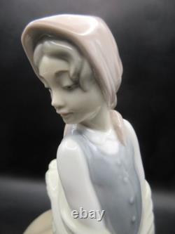 NAO BY LLADRO Girl with Egg/Fruit Basket 4834 9.5 Figurine Sculpture EXCELLENT