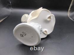 NAO BY LLADRO Girl with Egg/Fruit Basket 4834 9.5 Figurine Sculpture EXCELLENT