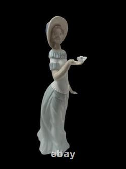 NAO BY LLADRO THE BUTTERFLY'S DANCE #1398 by Jose Javier Malavia MINT Cond