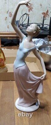 NAO BY LLADRO THE DANCE IS OVER LADY #1204 Handmade 1994 WOB