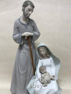 NAO BY LLADRO THE HOLY FAMILY 1402 IN BOX JESUS MARY JOSEPH Nativity