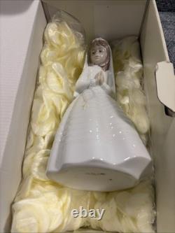 NAO By LLADRO My First Communion Girl Porcelain Figure Spain 9