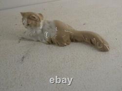 NAO By Lladro Angora Cat Laying Down Figure/Figurine Ornamental Decorative B32