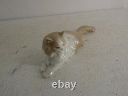 NAO By Lladro Angora Cat Laying Down Figure/Figurine Ornamental Decorative B32