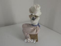 NAO By Lladro Big Hug Girl With Dog/Puppy Figure/Figurine Ornamental Piece E22