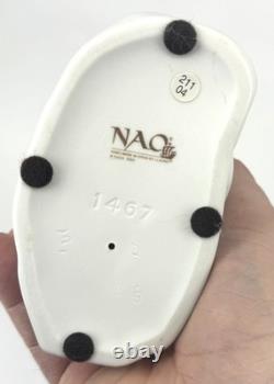 NAO By Lladro Figurine 1467 A Hug of Love 2003 Handmade in Spain Retired