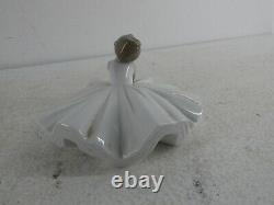 NAO By Lladro Girl Ballerina Figurine/Figure 1283 Ornamental/Decorative PieceE28