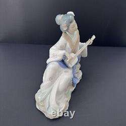 NAO By Lladro Oriental Melody Geisha Girl Playing Samisen Figurine #227