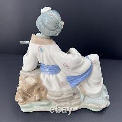 NAO By Lladro Oriental Melody Geisha Girl Playing Samisen Figurine #227