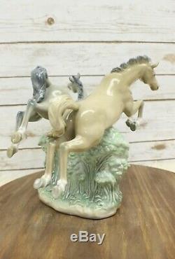 NAO By Lladro Porcelain Horse Figurine Jumping Horses Statue 2 Horse Figure LRG