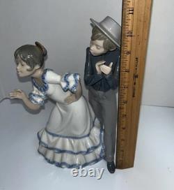NAO By llardo Gypsy Dancing Couple Porcelain Figurine