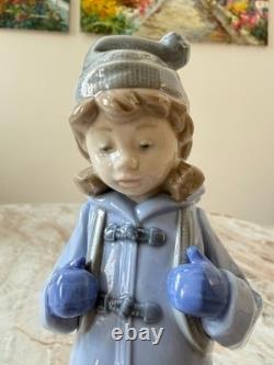 NAO Daisa by Lladro Girl with Dog #1038 Made in Spain 1987 7.5 Figurine