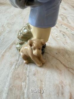 NAO Daisa by Lladro Girl with Dog #1038 Made in Spain 1987 7.5 Figurine