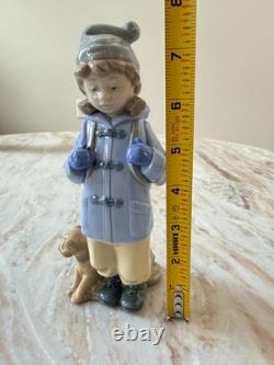 NAO Daisa by Lladro Girl with Dog #1038 Made in Spain 1987 7.5 Figurine