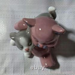 NAO Figurine Bear Interior LLADRO