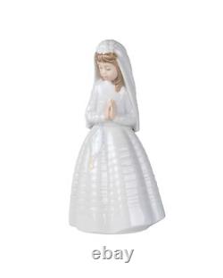 NAO Girl Praying. Porcelain Communion Figure