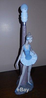 NAO/LLADRO, Beautiful Ballerina Lamp Stand, Large piece, VERY RARE, Stunning