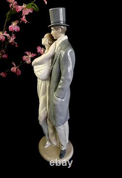 NAO LLADRO SOCIETY COUPLE Porcelain Figure SPAIN VINTAGE RARE 14H