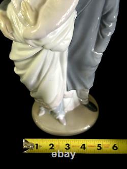 NAO LLADRO SOCIETY COUPLE Porcelain Figure SPAIN VINTAGE RARE 14H