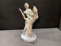 NAO LLADRO figurine Dancing on a Cloud Ballet Couple Man Woman
