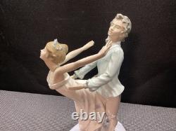 NAO LLADRO figurine Dancing on a Cloud Ballet Couple Man Woman