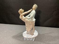NAO LLADRO figurine Dancing on a Cloud Ballet Couple Man Woman
