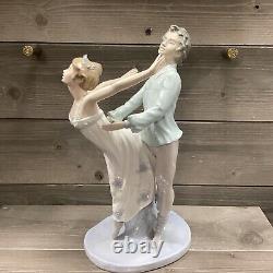 NAO LLADRO figurine Dancing on a Cloud Ballet Couple Man Woman PERFECT