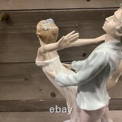 NAO LLADRO figurine Dancing on a Cloud Ballet Couple Man Woman PERFECT