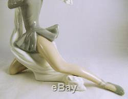 NAO Large Figurine Ballerina & Floating Scarf 13 x 10.5 VGC (WH 5645)