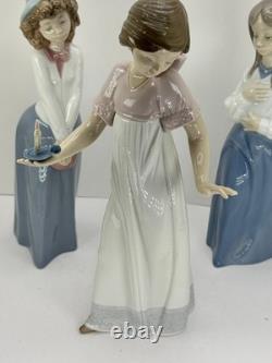 NAO Lladro 3 Figurines 1998 Spain 1155 Light the way How Pretty too cute NAO Lladro 3 Figurines 1998 Spain 1155 Light the way How Pretty too cute