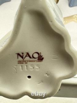 NAO Lladro 3 Figurines 1998 Spain 1155 Light the way How Pretty too cute NAO Lladro 3 Figurines 1998 Spain 1155 Light the way How Pretty too cute