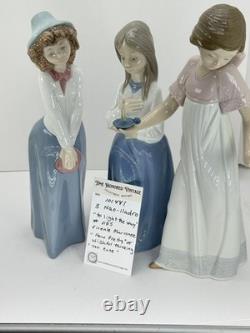 NAO Lladro 3 Figurines 1998 Spain 1155 Light the way How Pretty too cute NAO Lladro 3 Figurines 1998 Spain 1155 Light the way How Pretty too cute