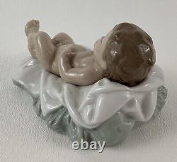 NAO Lladro Baby Jesus Nativity Glazed Porcelain Figure 0312 Hand Made Spain