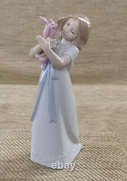 NAO Lladro Disney Collection Cuddles with Piglet Figurine Boxed Mint Ltd Issue