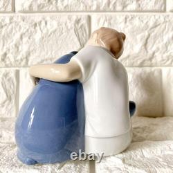 NAO Lladro Disney Figure Eeyore and the Dreamer Ceramic