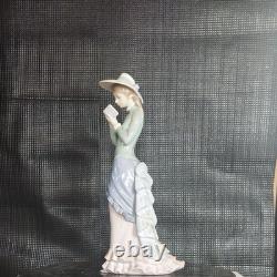 NAO Lladro Figurine Woman Reading Porcelain Figure Statue Collectible Decor