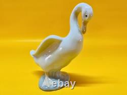 NAO Lladro Goose Figurine Small Porcelain Spain Vintage Bird Collectible