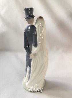 NAO Lladro Just Married Bride Groom 6 Figure Wedding Couple Cake Topper MIB