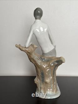 NAO Lladro Large Figure Boy on Stump With Book